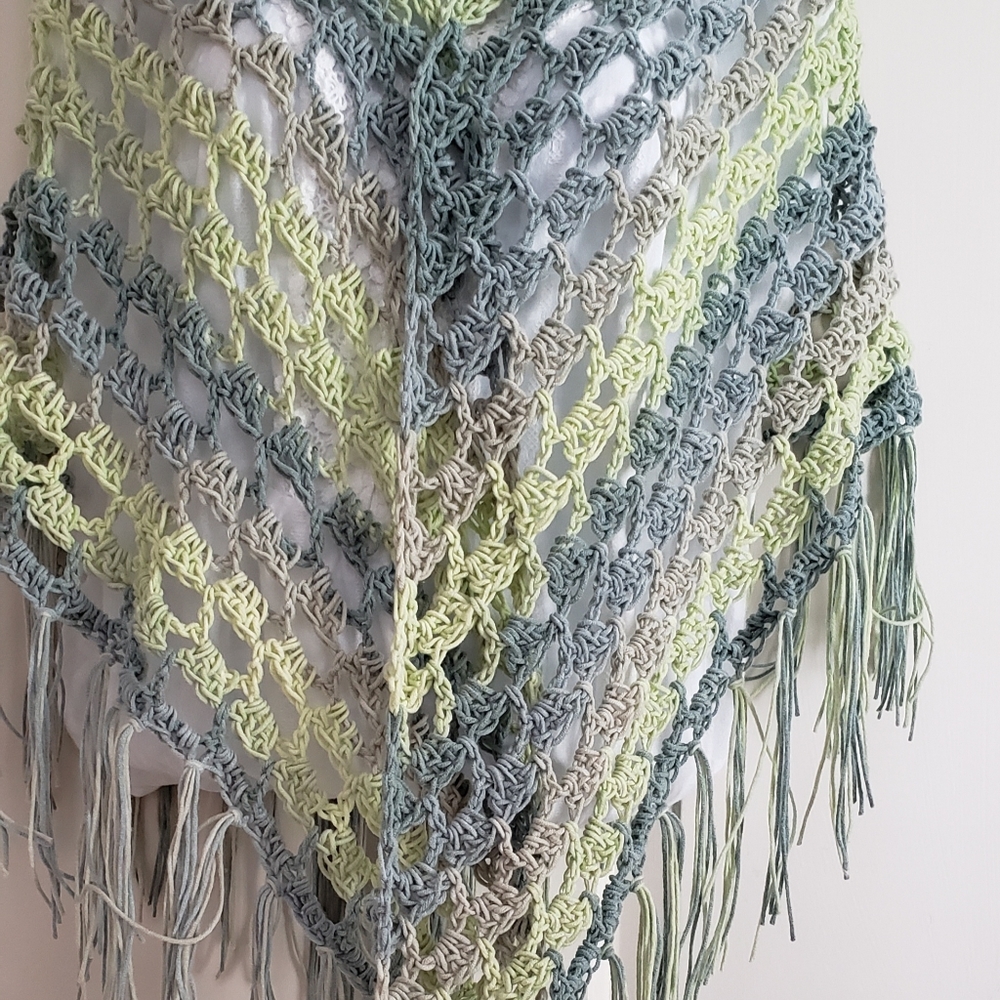 Handmade Scarf/Shawl - Picture 3 of 4